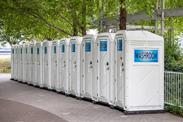 Best Standard Portable Toilet Rental in Oakdale, LA